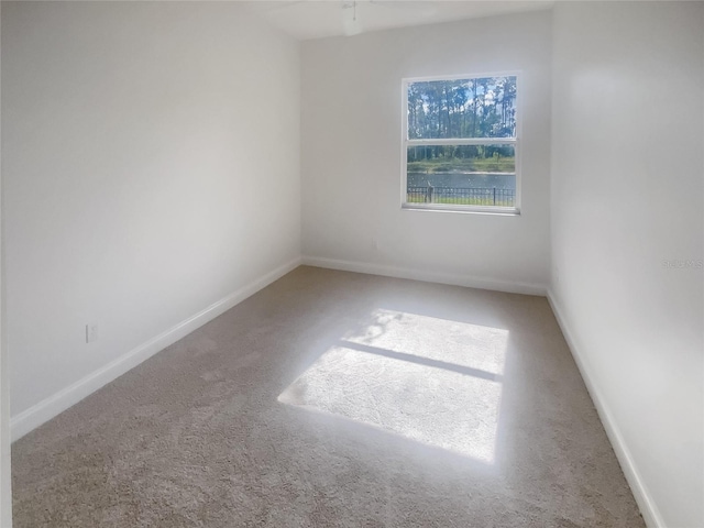 empty room featuring carpet