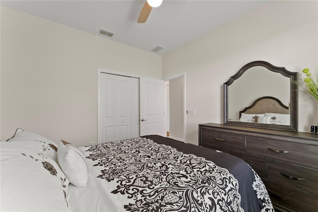 bedroom featuring ceiling fan and a closet