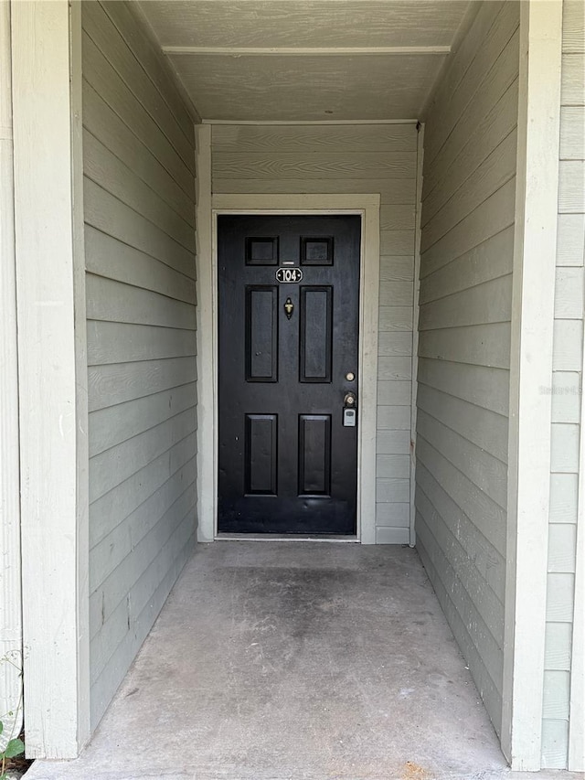 view of property entrance