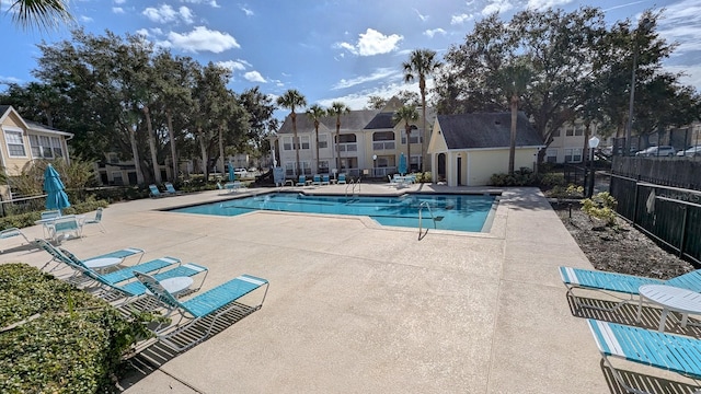 view of swimming pool featuring a patio