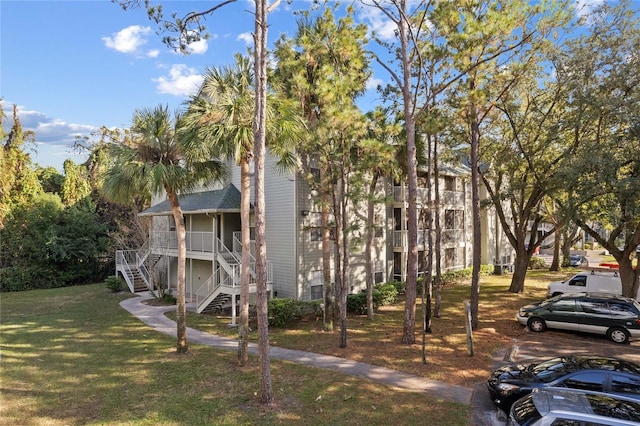 exterior space featuring a front lawn