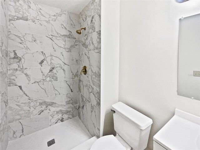 5119 Timber Ridge Trl, Ocoee, FL 34761 - bathroom featuring toilet and a tile shower