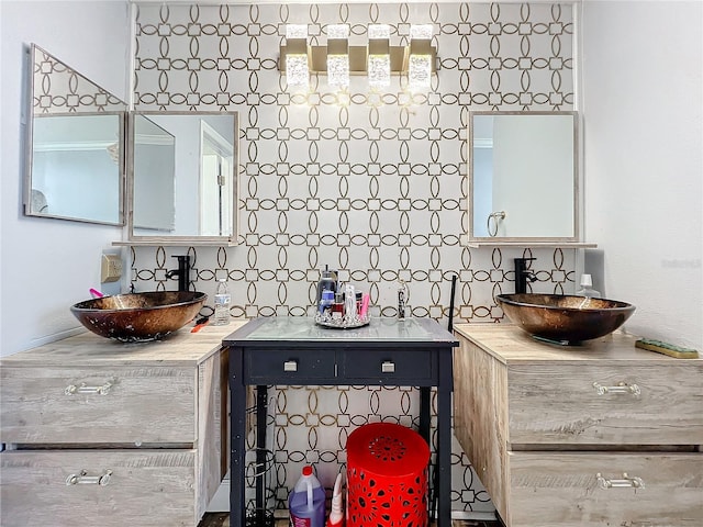 bathroom with backsplash and vanity