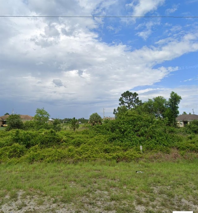 Listing photo 2 for 775 S Bell Blvd S, Lehigh Acres FL 33974