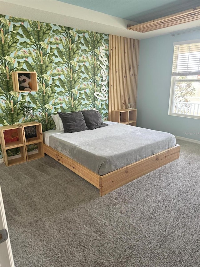 bedroom with carpet