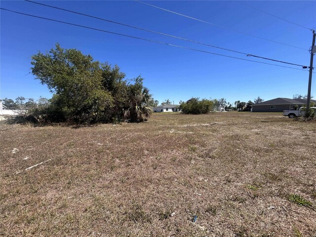 4009 NE 22nd Pl, Cape Coral, FL 33909