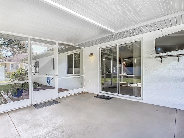 view of unfurnished sunroom