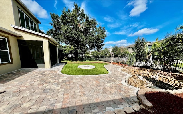 view of yard featuring a patio