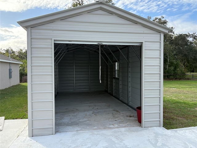 view of detached garage