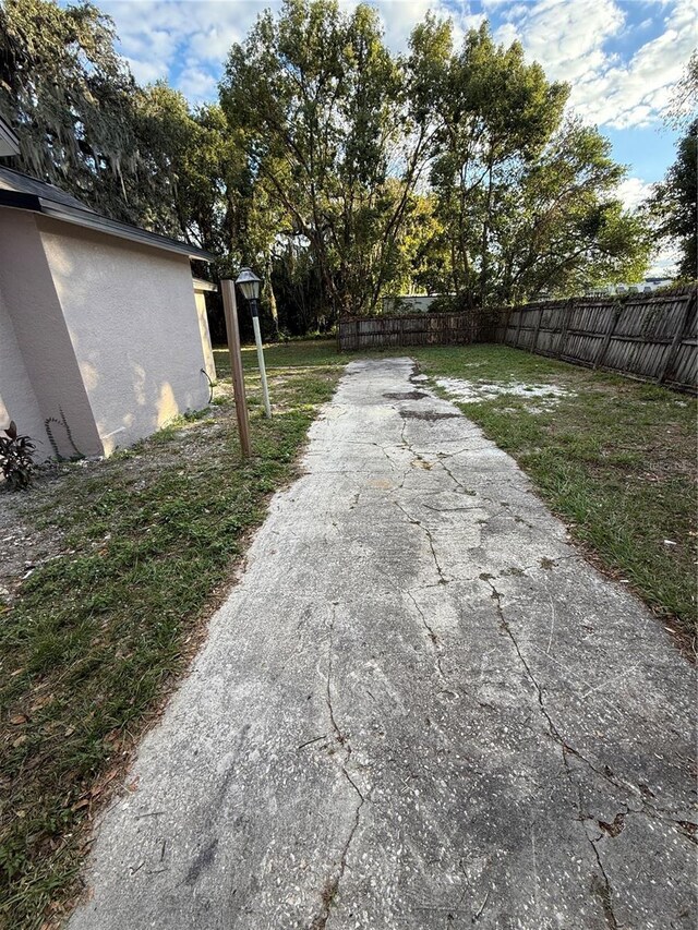 1009 Herndon St, Leesburg, FL 34748 - photo 25