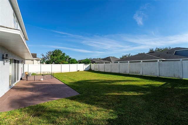 view of yard with a patio area