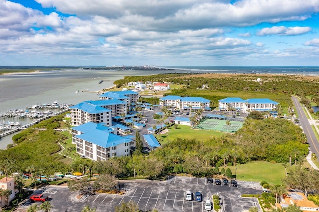 bird's eye view featuring a water view