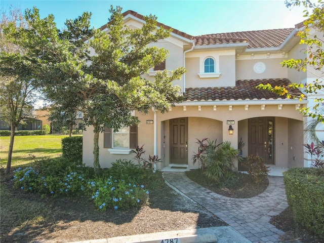 view of mediterranean / spanish-style house