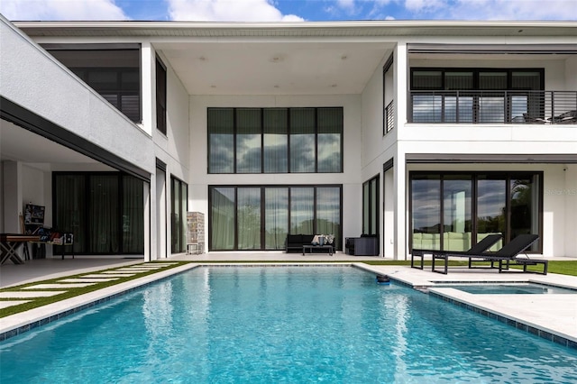 15614 Espalier Way, Winter Garden, FL 34787 - pool with an in ground hot tub and a patio area