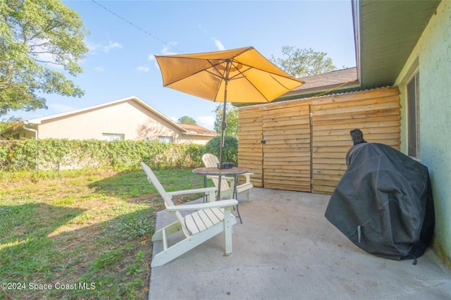 view of patio featuring area for grilling