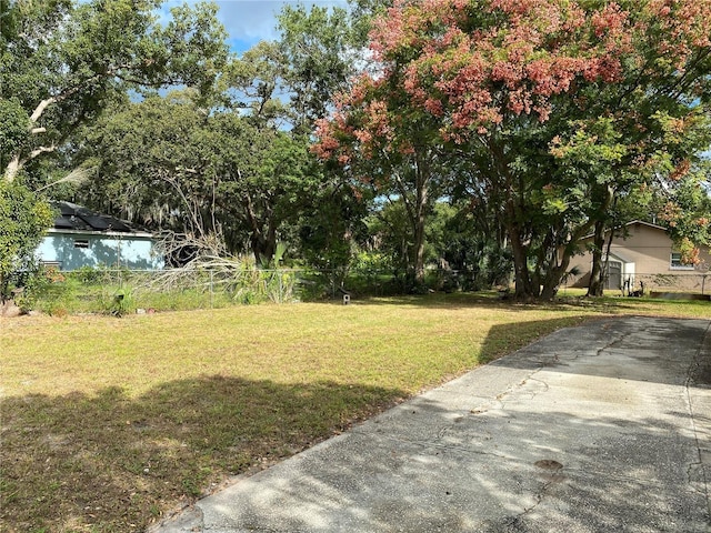 Listing photo 3 for 2069 Dixie Ave, Sanford FL 32771