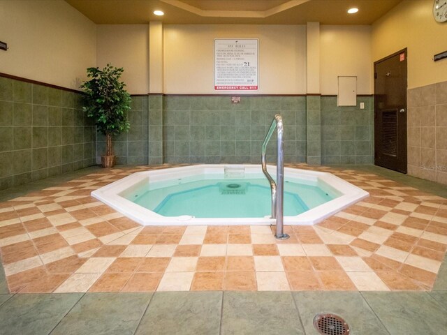 408 Miramar Ave, Davenport, FL 33897 - view of swimming pool with a hot tub