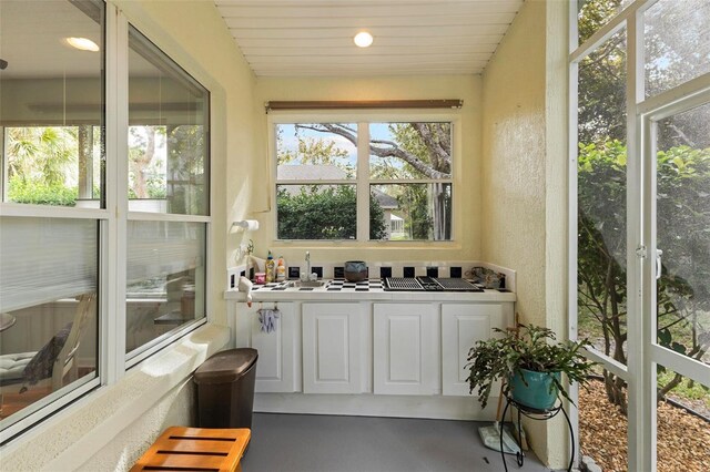 view of sunroom / solarium