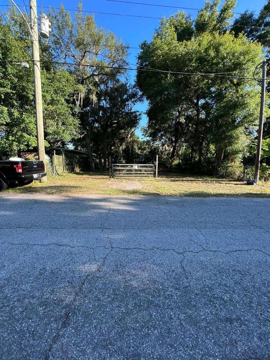 9404 Teak St, New Port Richey, FL 34654