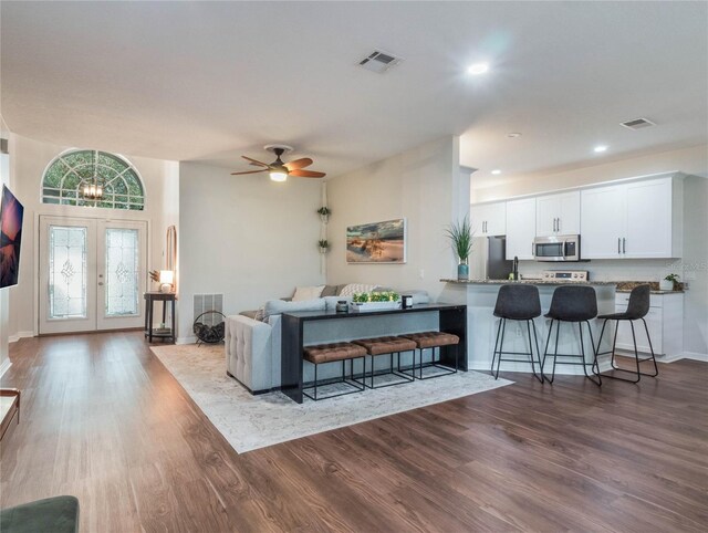 8019 Arcadian Ct, Mount Dora, FL 32757 - photo 7