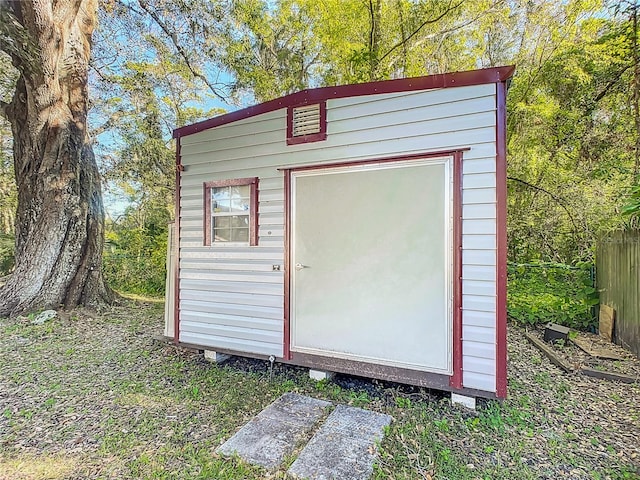 view of outbuilding