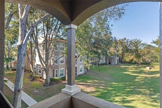 7135 Yacht Basin Ave Unit 237, Orlando, FL 32835 - view of green lawn