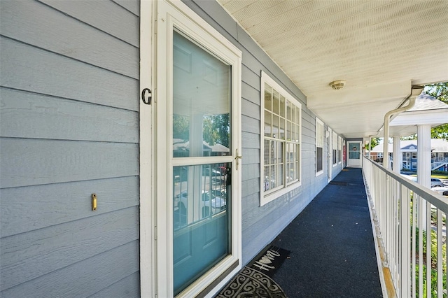 5417 Lake Margaret Dr Unit G, Orlando, FL 32812 - view of exterior entry featuring covered porch