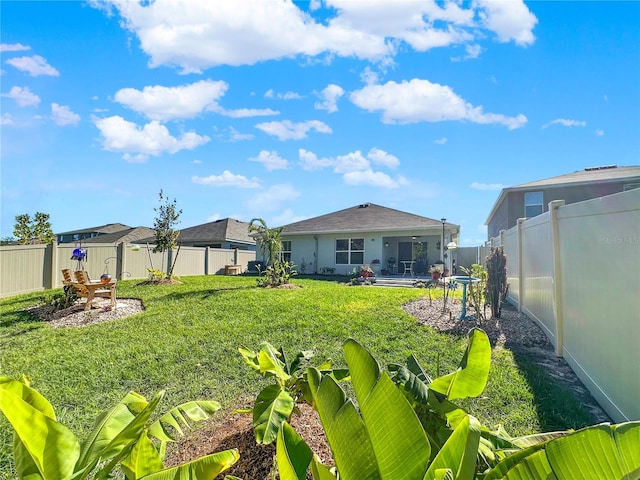 view of yard with a patio