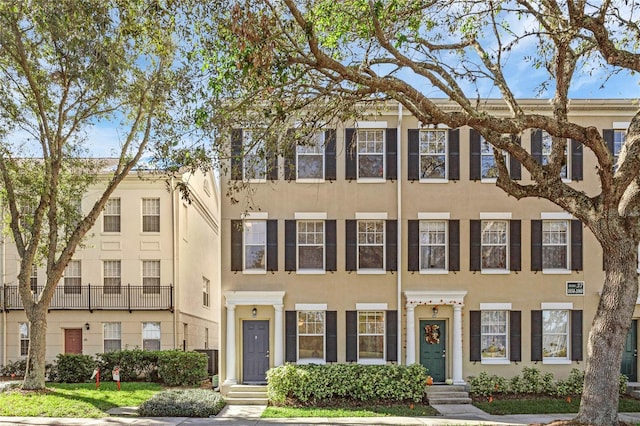 view of townhome / multi-family property