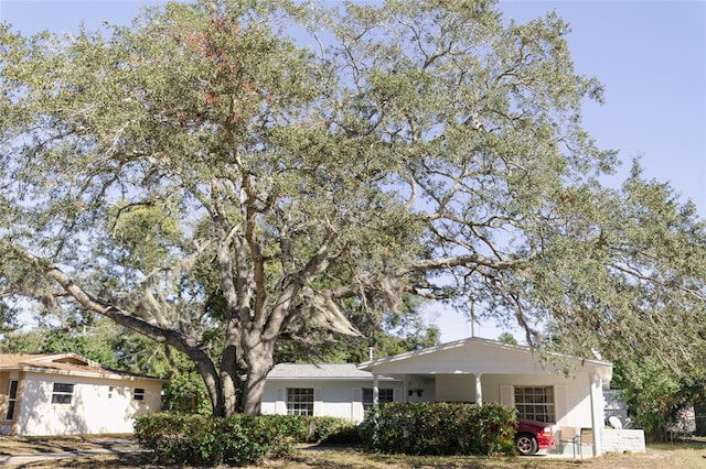 view of single story home