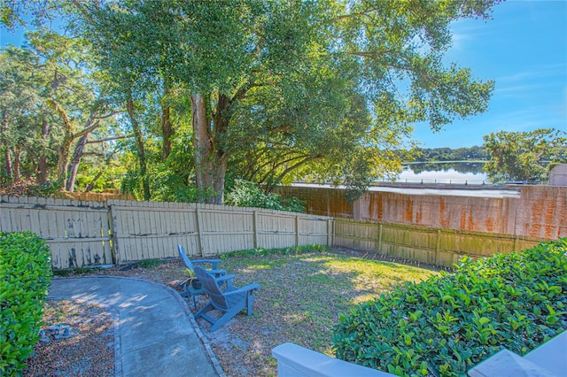 view of yard with a water view