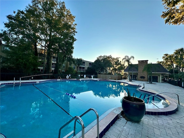 view of swimming pool