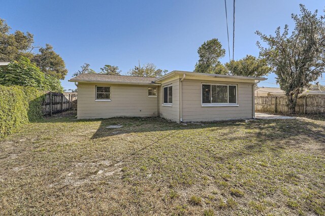 5023 Thames Dr, New Port Richey, FL 34652 - view of rear view of house