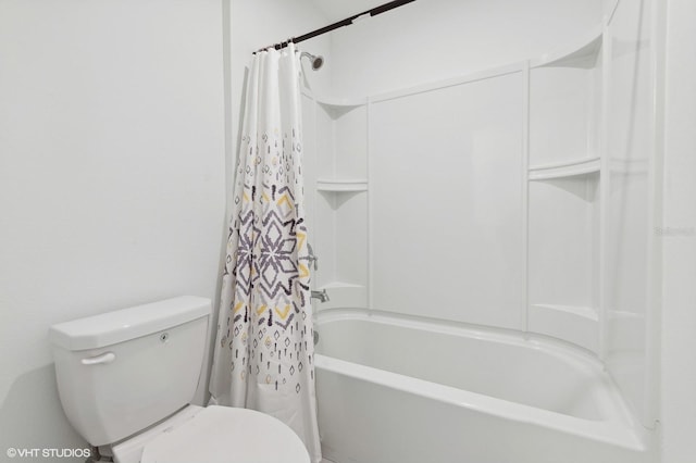 bathroom featuring toilet and shower / bathtub combination with curtain