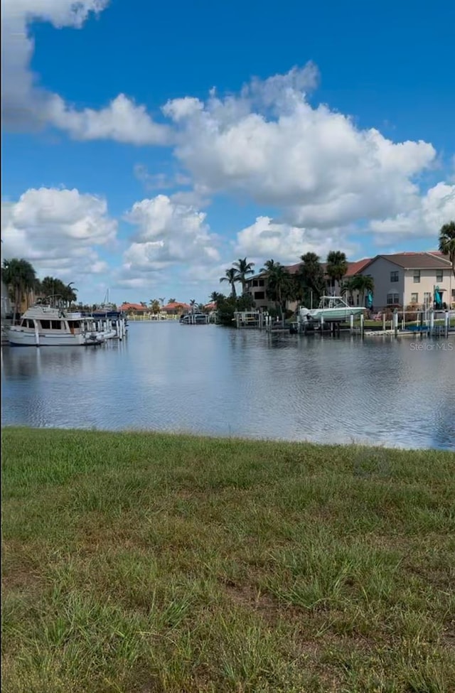 Listing photo 3 for 3330 Sandpiper Dr, Punta Gorda FL 33950