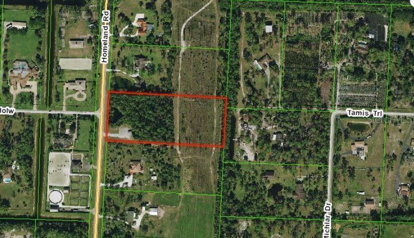 5114 Homeland Rd, Wellington, FL 33449 - photo 2
