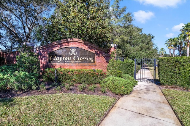 view of community / neighborhood sign