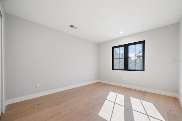 empty room featuring light hardwood / wood-style flooring