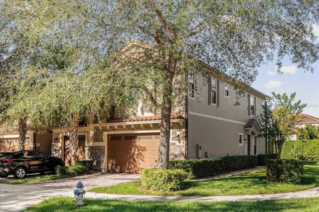 view of front of house featuring a garage