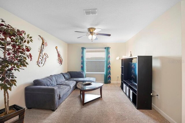4738 Sleepy Hollow Dr, Kissimmee, FL 34746 - photo 39