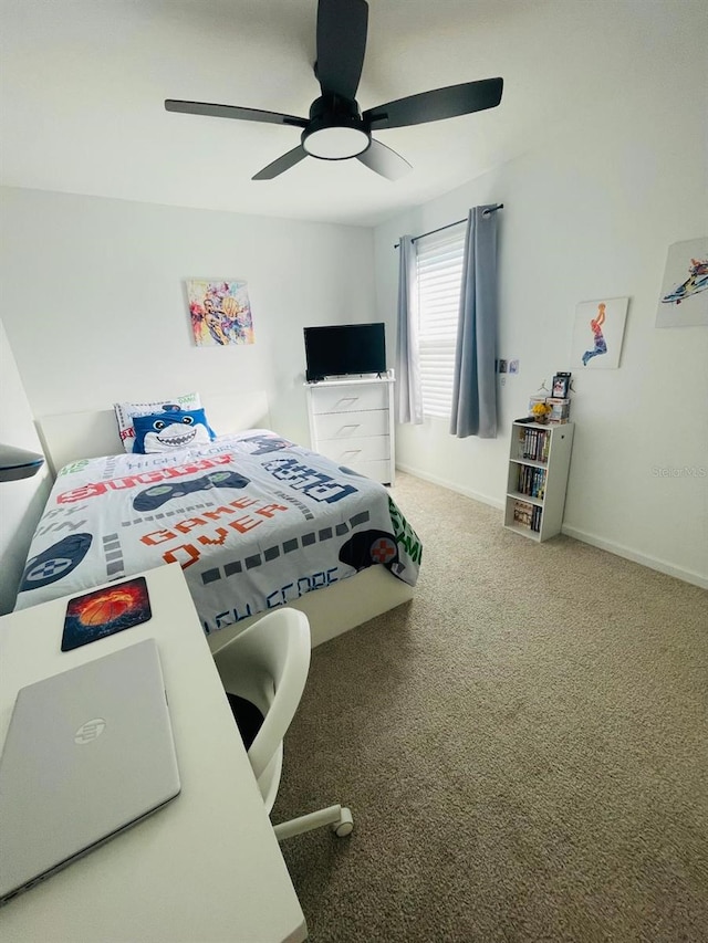 bedroom featuring carpet and ceiling fan