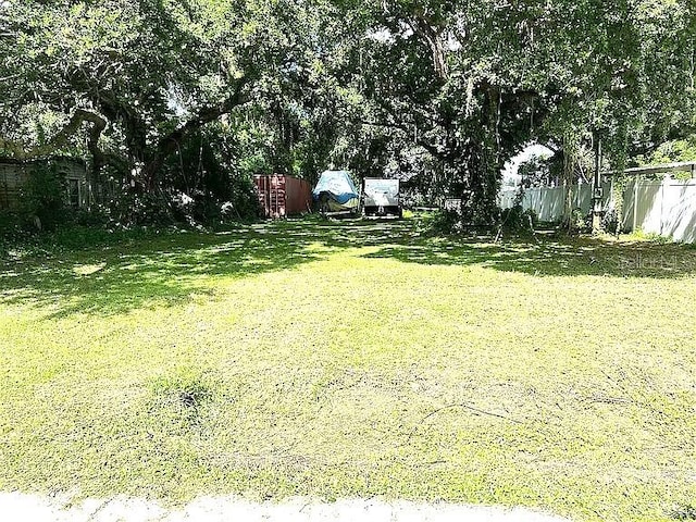 Listing photo 3 for 10109 Alma St, Gibsonton FL 33534