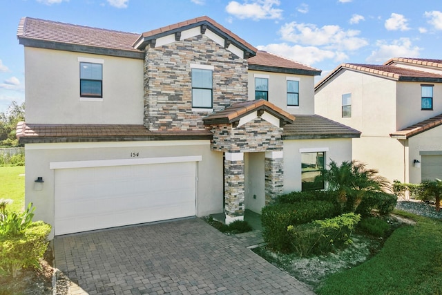 view of front facade with a garage