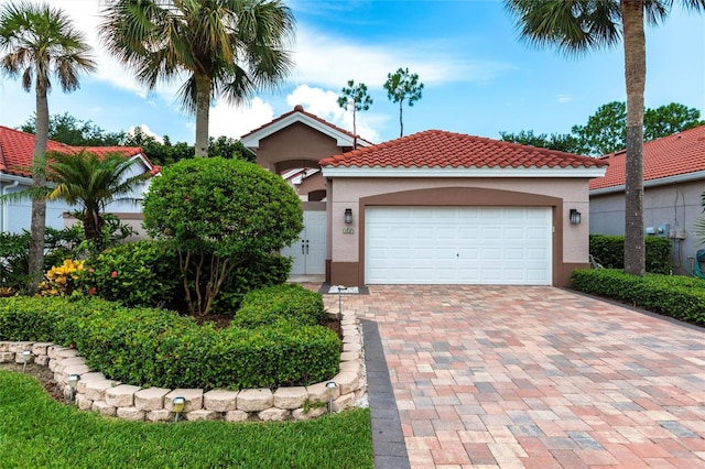 view of front of house with a garage