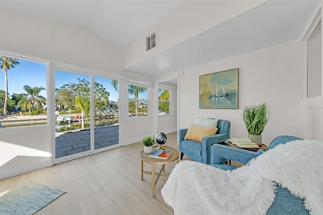 4059 Orient Dr, Hernando Beach, FL 34607 - sunroom featuring lofted ceiling