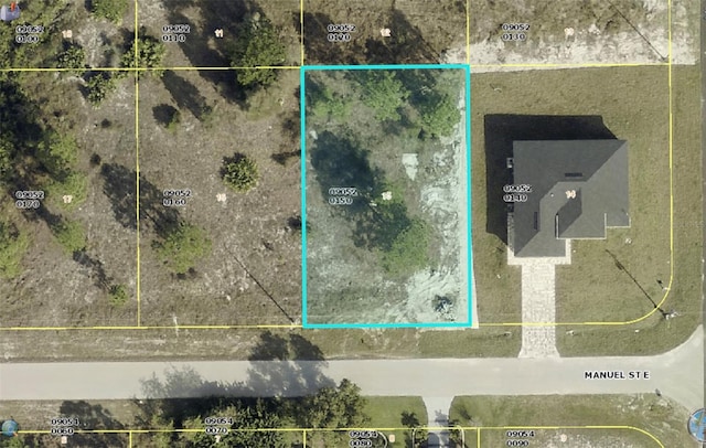 729 Manuel St E, Lehigh Acres FL, 33974 land for sale