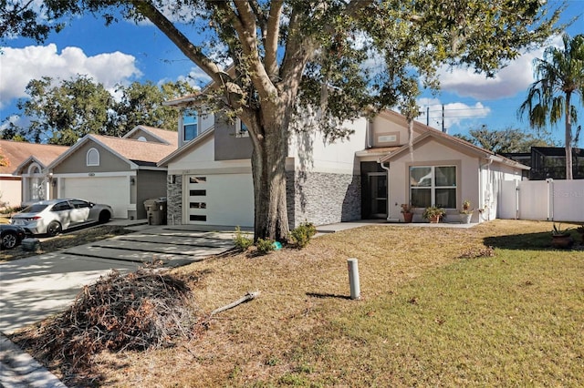 view of front of property with a front yard