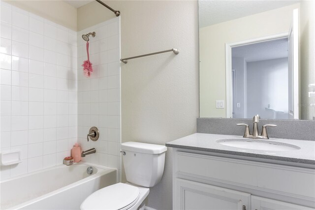 1593 Mulligan Blvd, Davenport, FL 33896 - bathroom featuring vanity and shower / bath combination