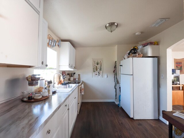 710 Spruce St, New Smyrna Beach, FL 32168 - photo 12