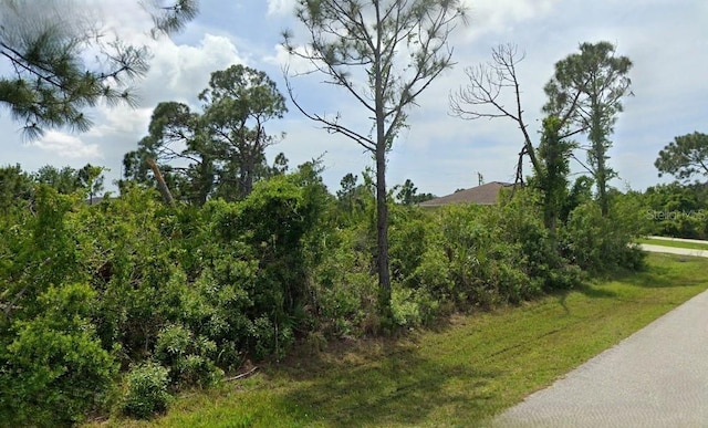 Listing photo 2 for 12231 Zittle Ave, Port Charlotte FL 33981